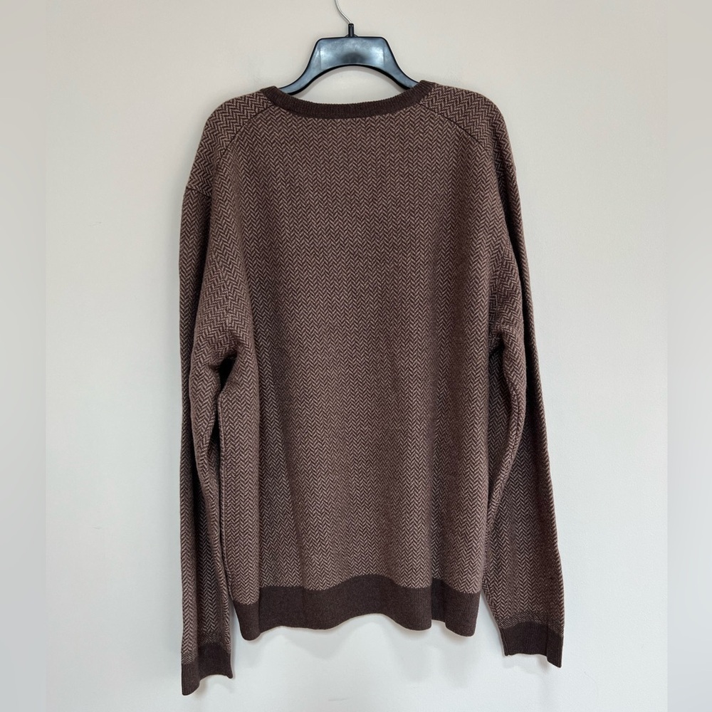 Jos A. Bank NWT Reserve Collection Wool V-Neck Brown Herringbone Sweater, XL - Picture 2 of 8